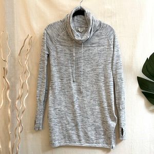 Akini Cowl Neck Long Sleeve Pullover Sweater Size XS